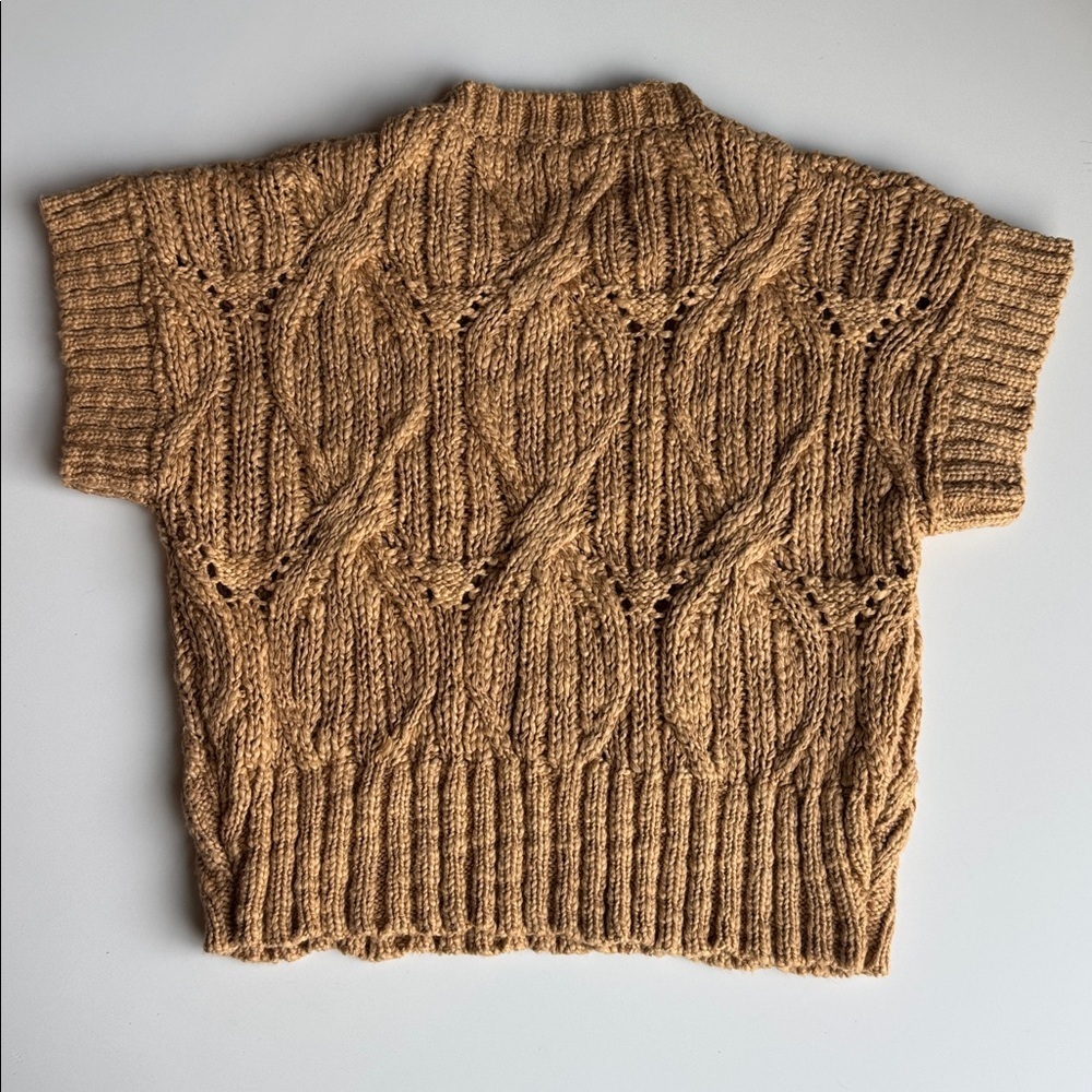 ee:some Cable Knit Short Sleeve camel 🐪 Sweater size s - Picture 5 of 8